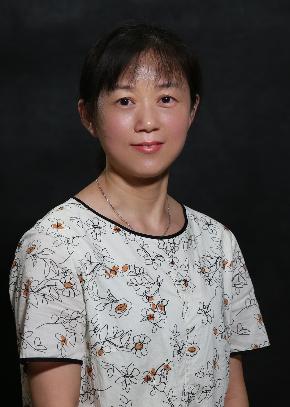 李静